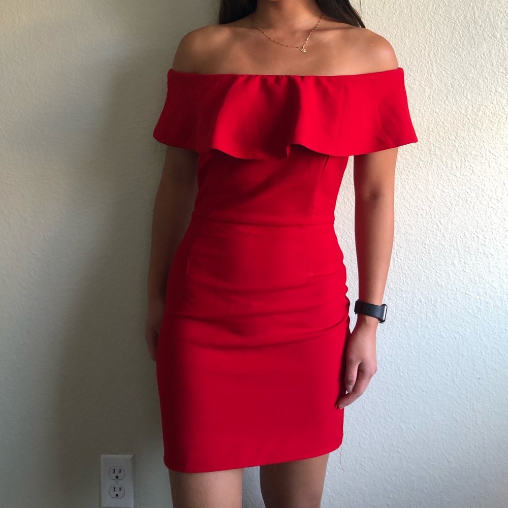 Zara off shoulder ruffle dress